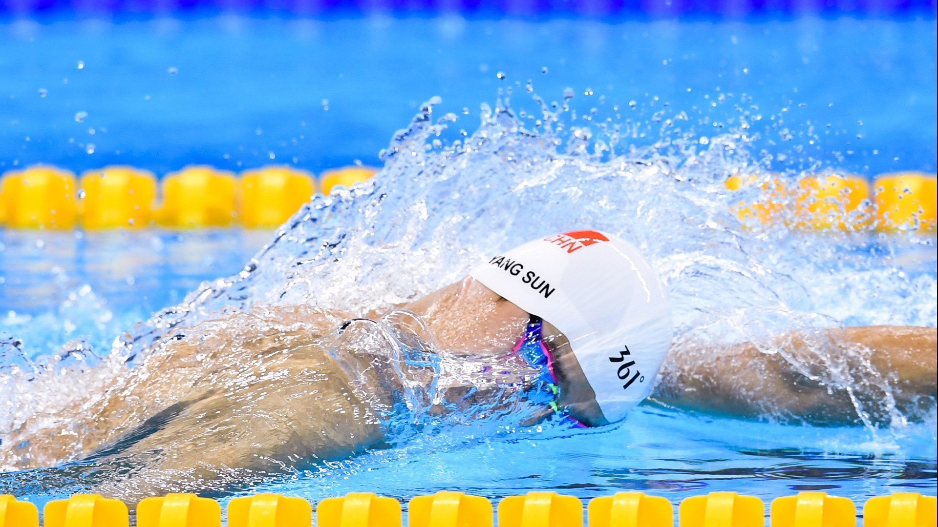 开云网页版-《电子竞技的“软实力”：团队精神与心理素质培养》，电子竞技与团队合作