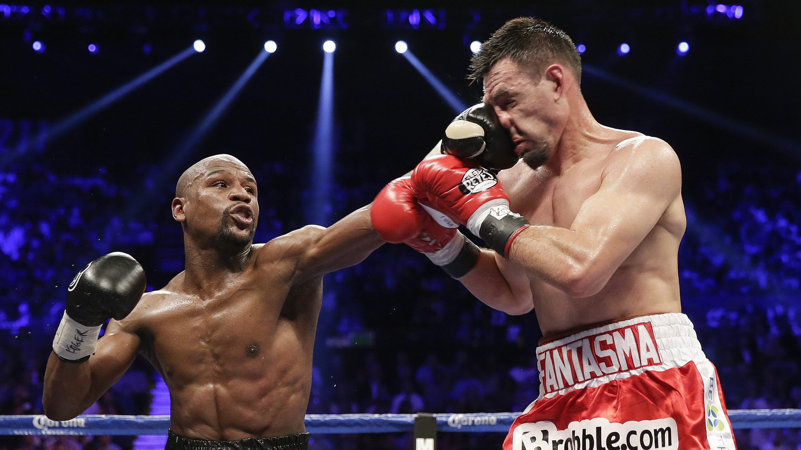 欧冠广告牌新品亮相，品牌推广热潮不断，欧冠广告牌新品亮相,品牌推广热潮不断