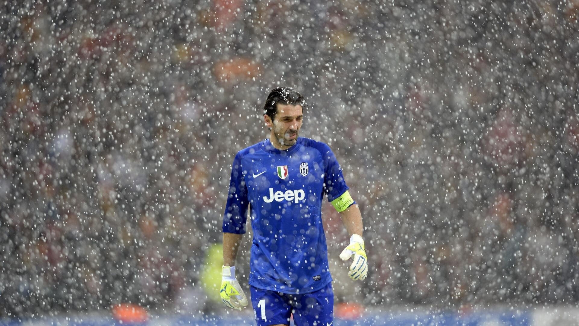 皇马运用快速反击，屡屡破门屡屡获胜，皇马打法