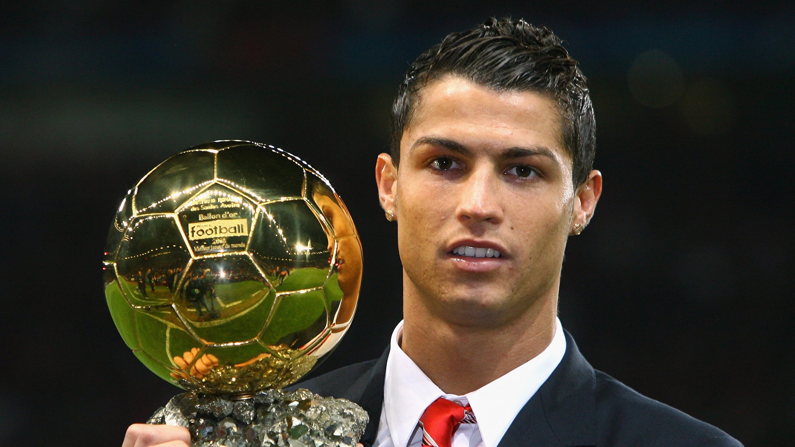 kaiyun体育综合-背后操盘：俱乐部如何科学调配战术与人员？，俱乐部如何管理